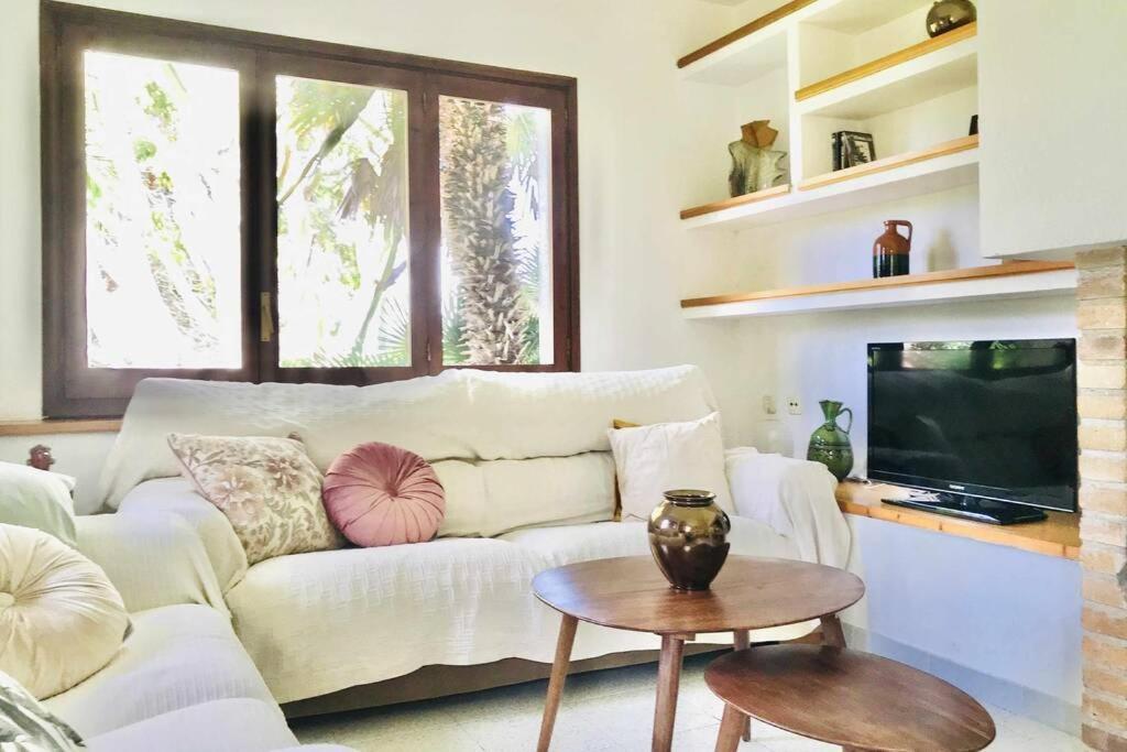 Casa Mediterranea Con Gran Jardin Y Piscina A 500 M De La Playa Roda de Bera Ngoại thất bức ảnh