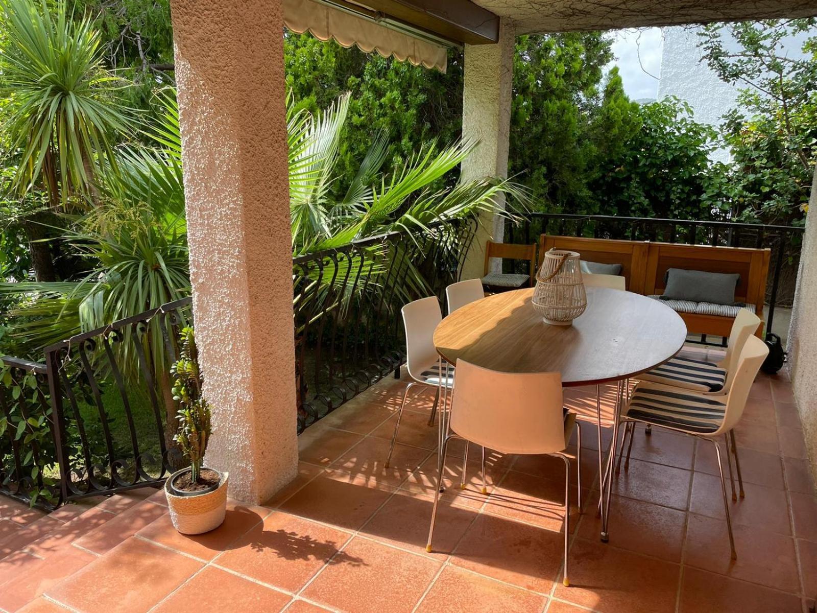 Casa Mediterranea Con Gran Jardin Y Piscina A 500 M De La Playa Roda de Bera Ngoại thất bức ảnh